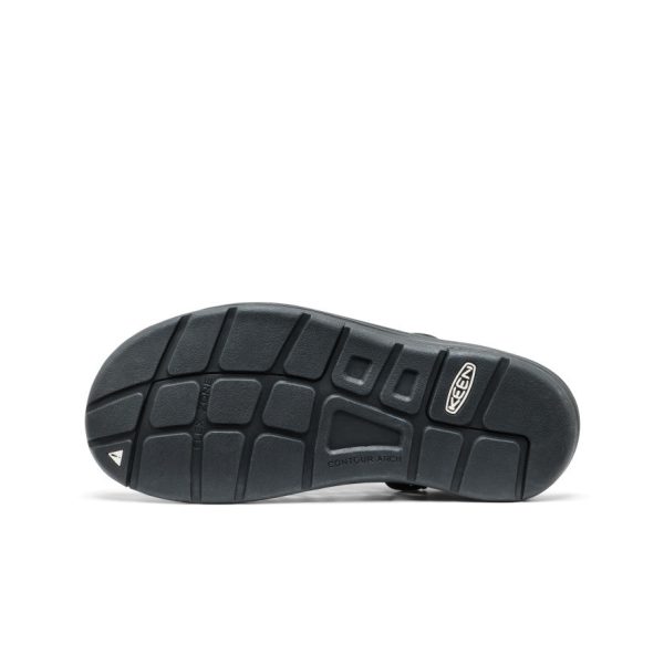 All Gender UNEEK Leather Sneaker | Perseid Black