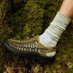 Men's UNEEK Sneaker | Dark Olive/Black