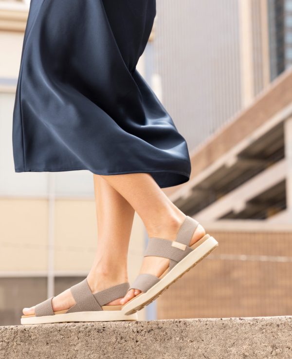 Women's Elle Backstrap Sandal | Lily Pad/Birch