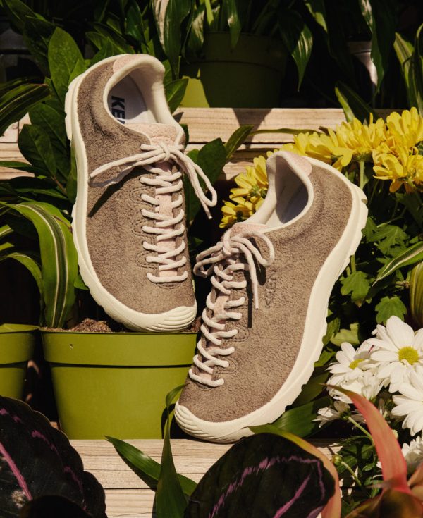Women's Jasper KM Lite Sneaker | Cameo Rose/Black
