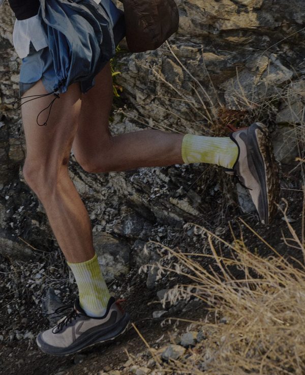 Men's Wander Trail Running Shoe | Fossil Orange/Carrot Curl