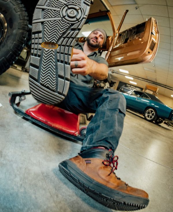 Men's Gibson Hiker Work Boot (Carbon Toe) | Bison/Black
