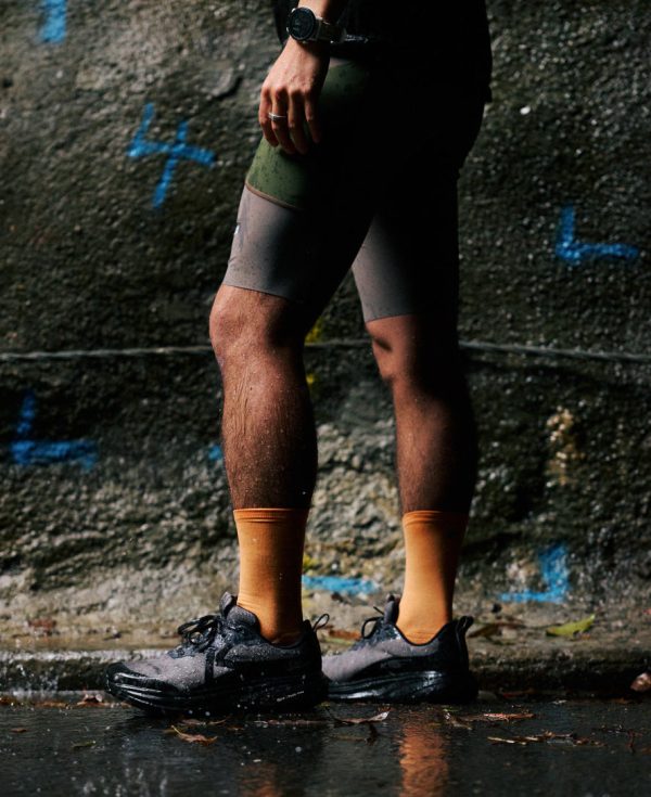 Men's Roam Waterproof Trail Running Shoe | Black/Black