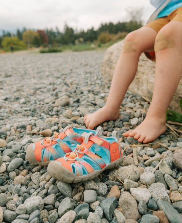 Big Kids' Seacamp II CNX | Bright Aqua/Giggle Pink