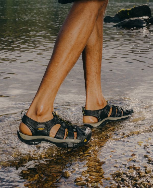 Men's Newport H2 Sandal | India Ink/Rust