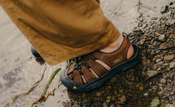 Men's Newport Leather Sandal | Black/Steel Grey