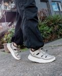 Women's WK450 Walking Sandal | Black/Black